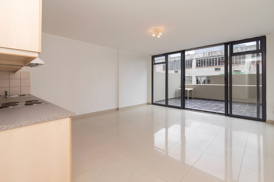 1 Bedroom Property for Sale in Zonnebloem Western Cape